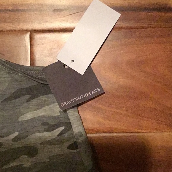 Grey Camo Tank top size small NWT - Picture 4 of 7